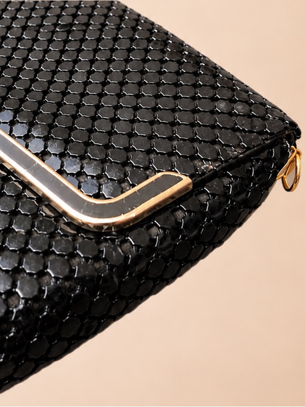 VTG Black Metal Sequin Mesh Clutch w Metallic Flap Trim & Removable Mesh Strap - Picture 10 of 16